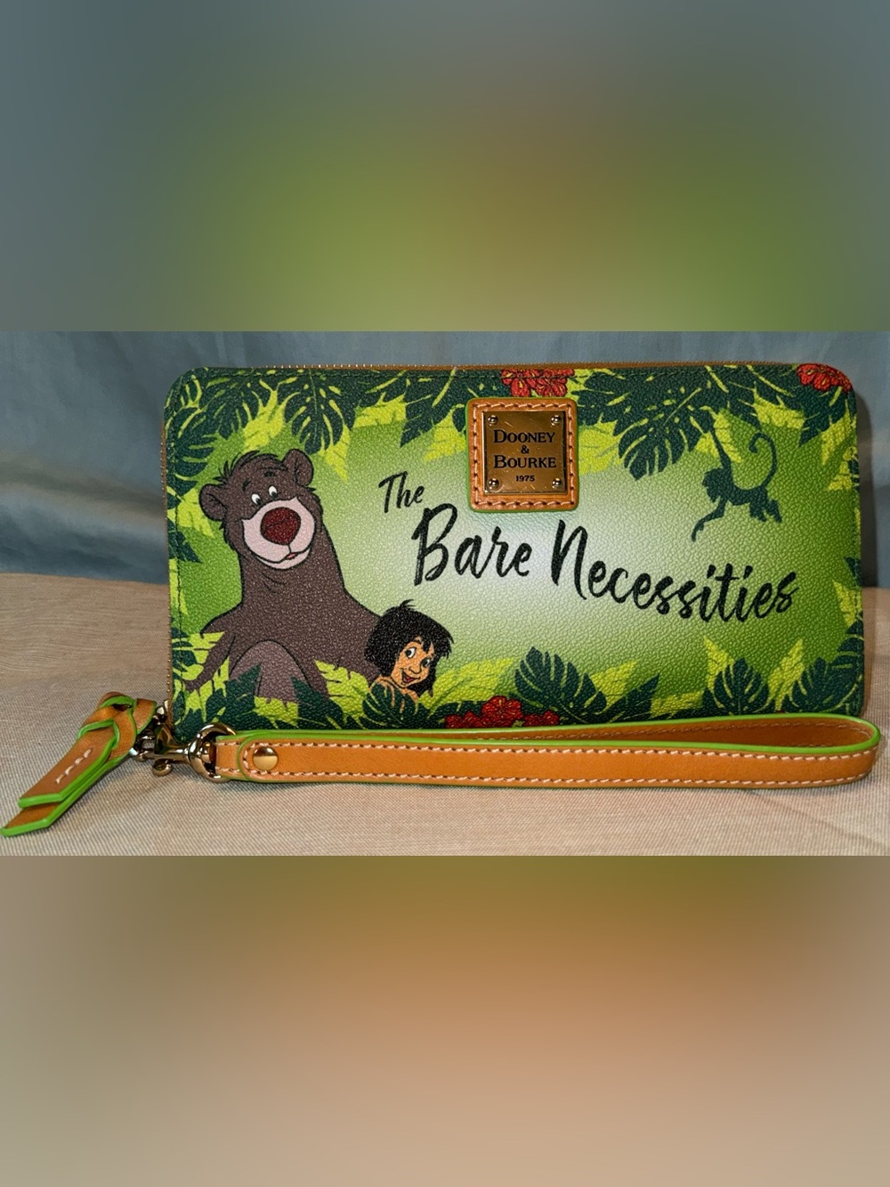 Disney Dooney & Bourke Jungle Book The Bare Necessities Wallet Wristlet